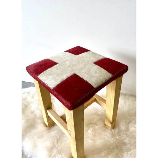 tabouret bois cuir SUISSE montagne